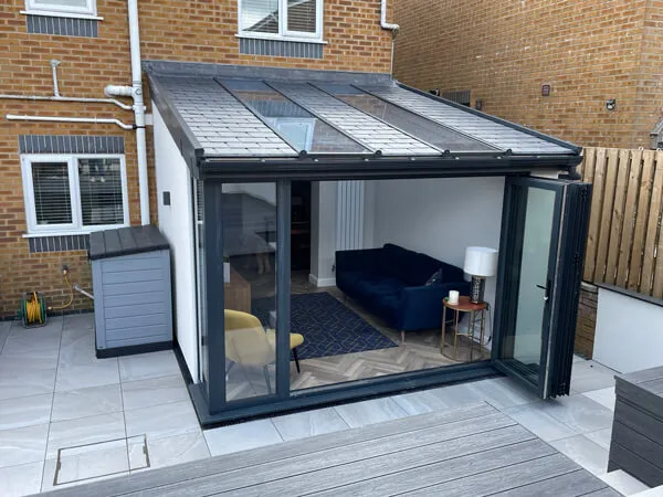 Lean-To Tiled Roof Conservatory