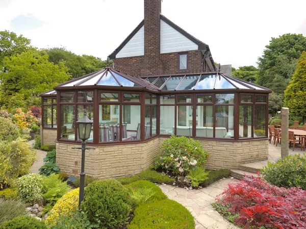 T-Shaped Conservatory in Mahogany